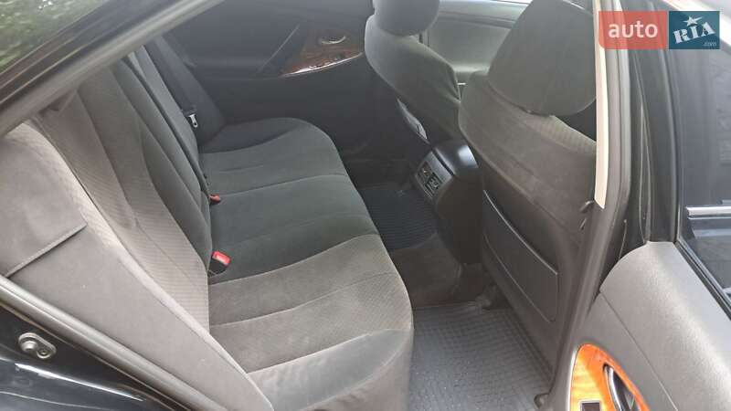 Седан Toyota Camry 2008 в Виннице
