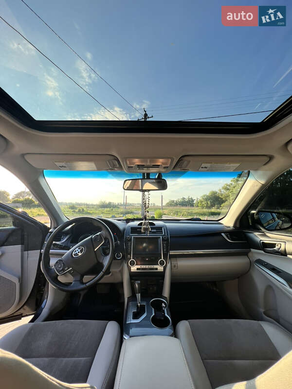 Седан Toyota Camry 2011 в Жидачове