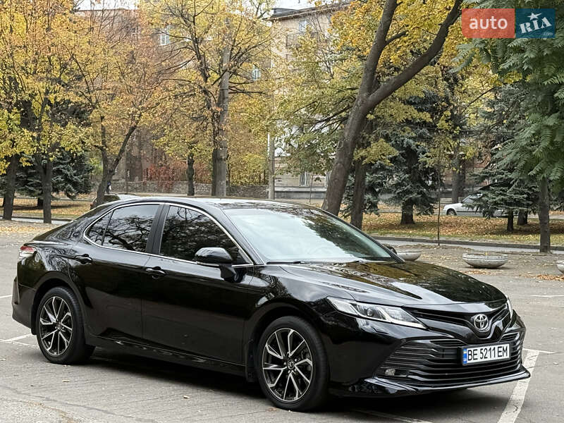 Седан Toyota Camry 2018 в Днепре фото 4 Седан Toyota Camry 2018 в Днепре