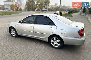 Седан Toyota Camry 2003 в  фото 21 Седан Toyota Camry 2003 в