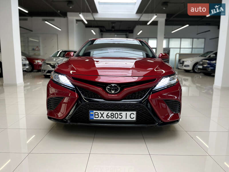 Седан Toyota Camry 2020 в Хмельницком фото 4 Седан Toyota Camry 2020 в Хмельницком