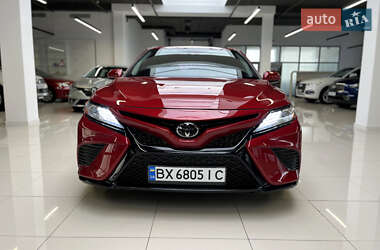Седан Toyota Camry 2020 в 