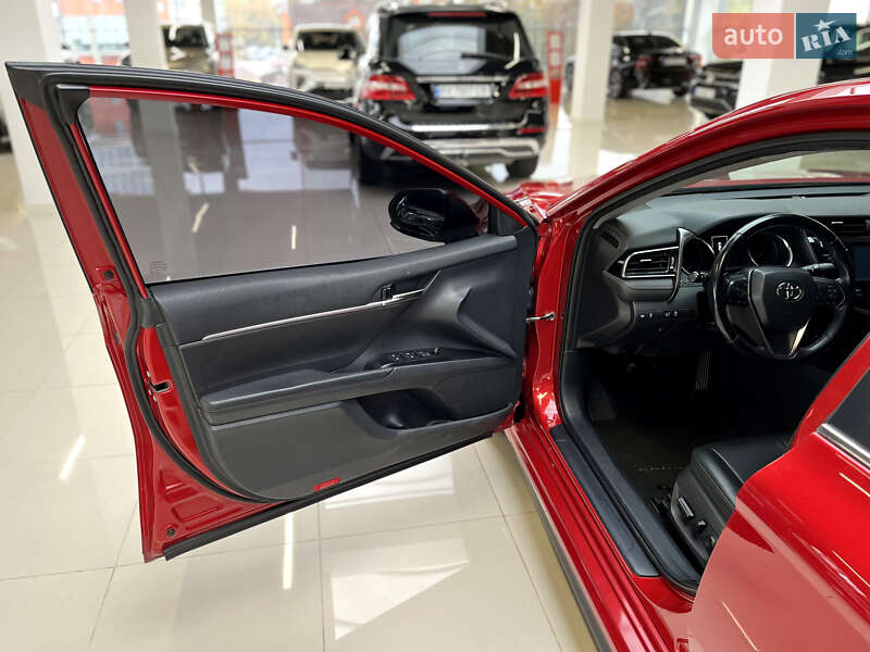 Седан Toyota Camry 2020 в Хмельницком фото 12 Седан Toyota Camry 2020 в Хмельницком