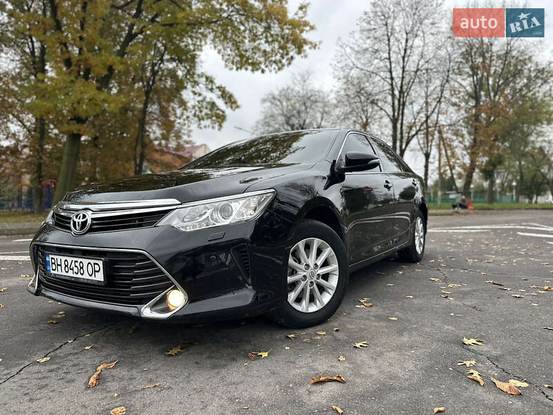 Седан Toyota Camry 2017 в Вінниці