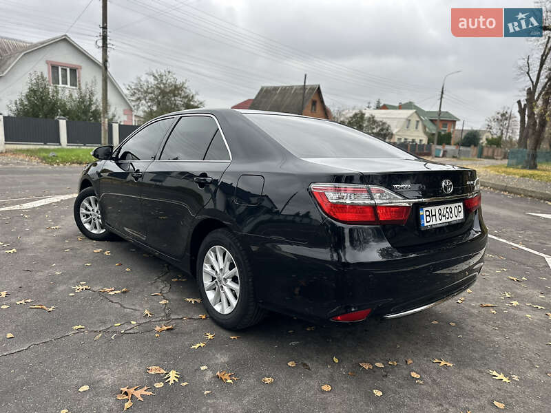 Седан Toyota Camry 2017 в Вінниці