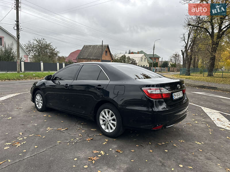 Седан Toyota Camry 2017 в Вінниці