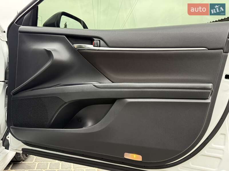 Седан Toyota Camry 2018 в Виннице фото 59 Седан Toyota Camry 2018 в Виннице