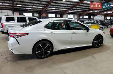 Седан Toyota Camry 2018 в 