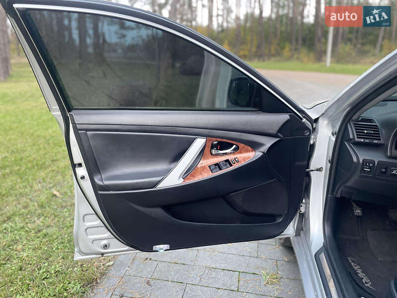 Седан Toyota Camry 2007 в Житомирі фото 10 Седан Toyota Camry 2007 в Житомирі