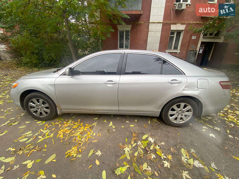 Седан Toyota Camry 2008 в Києві