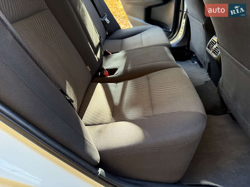 Седан Toyota Camry 2016 в Харкові фото 27 Седан Toyota Camry 2016 в Харкові