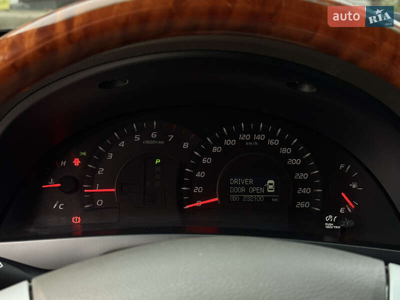 Седан Toyota Camry 2008 в Николаеве