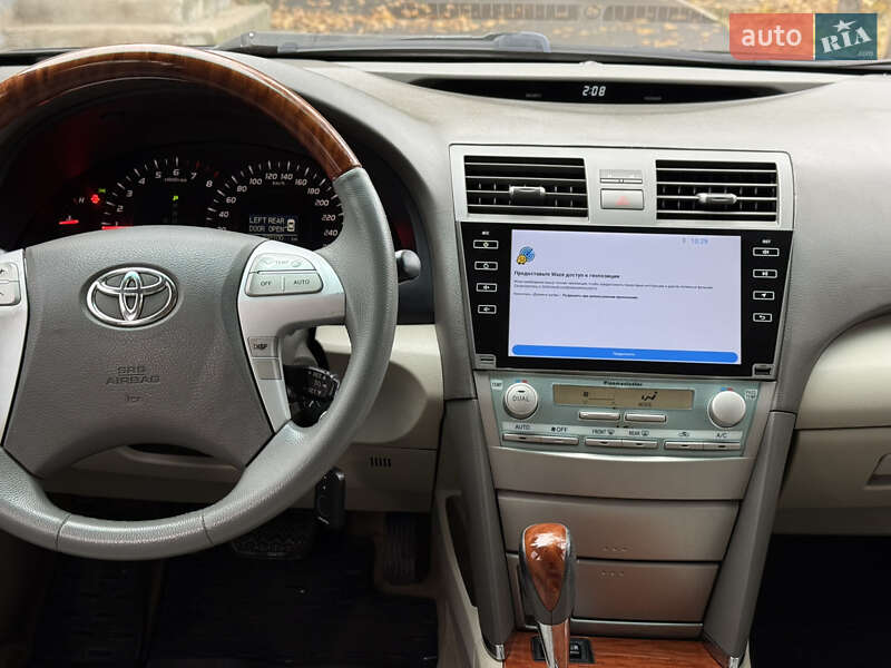 Седан Toyota Camry 2008 в Николаеве