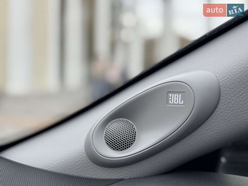 Седан Toyota Camry 2021 в Днепре фото 20 Седан Toyota Camry 2021 в Днепре