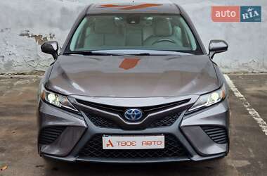 Седан Toyota Camry 2020 в 