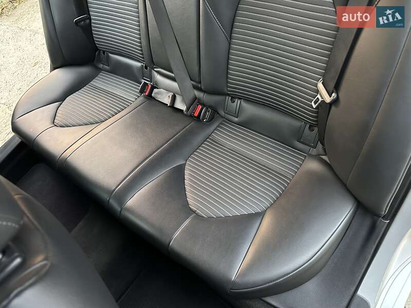 Седан Toyota Camry 2018 в Одессе фото 64 Седан Toyota Camry 2018 в Одессе