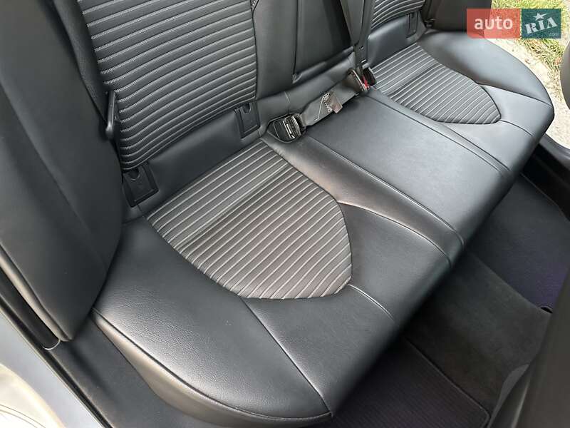 Седан Toyota Camry 2018 в Одессе фото 79 Седан Toyota Camry 2018 в Одессе