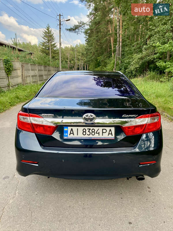 Седан Toyota Camry 2013 в Житомире фото 4 Седан Toyota Camry 2013 в Житомире