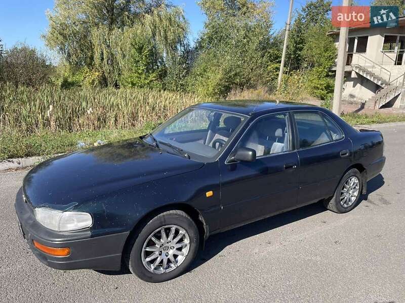 Toyota Camry 1992 Toyota Camry 1992