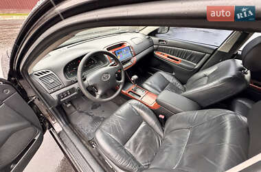 Седан Toyota Camry 2003 в  фото 17 Седан Toyota Camry 2003 в