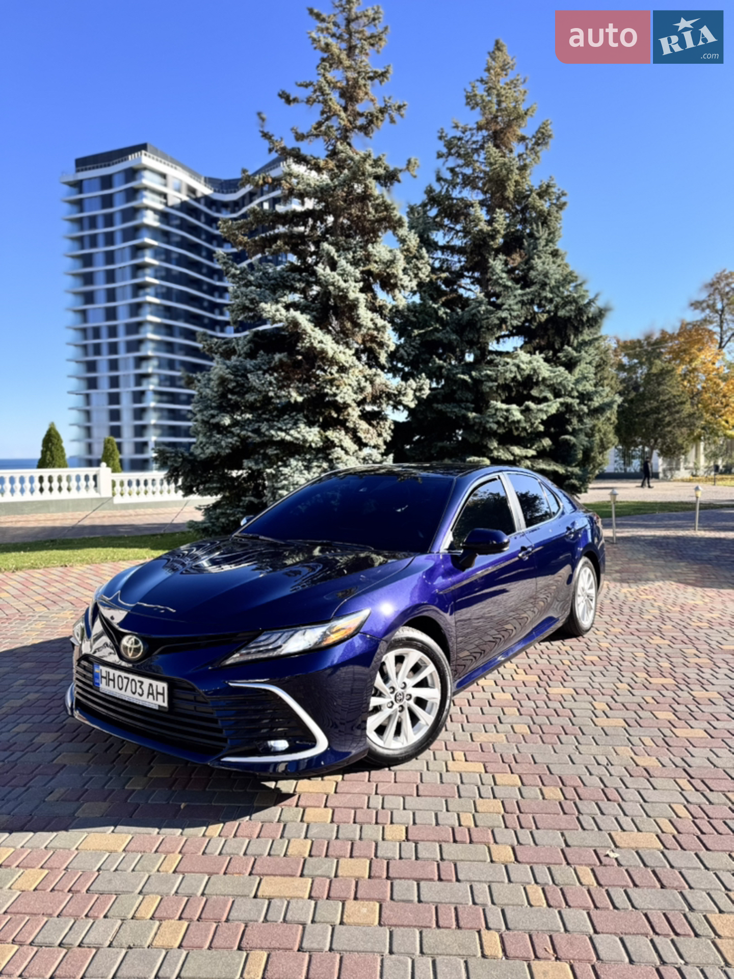 2021 Toyota Camry - мініатюра 2