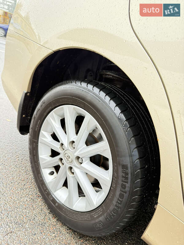Седан Toyota Camry 2012 в Броварах фото 17 Седан Toyota Camry 2012 в Броварах