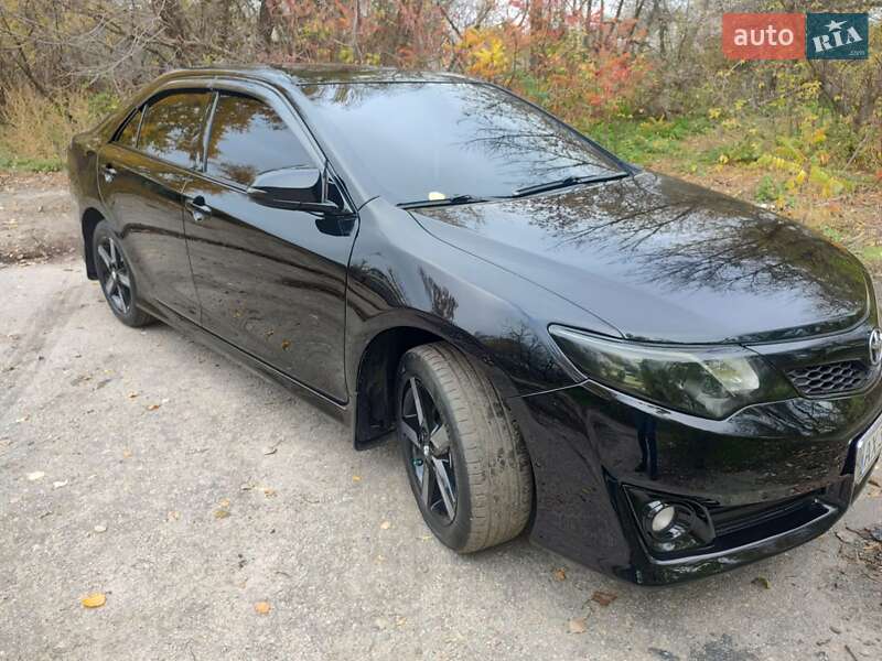 Toyota Camry 2013