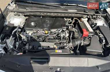 Седан Toyota Camry 2021 в 