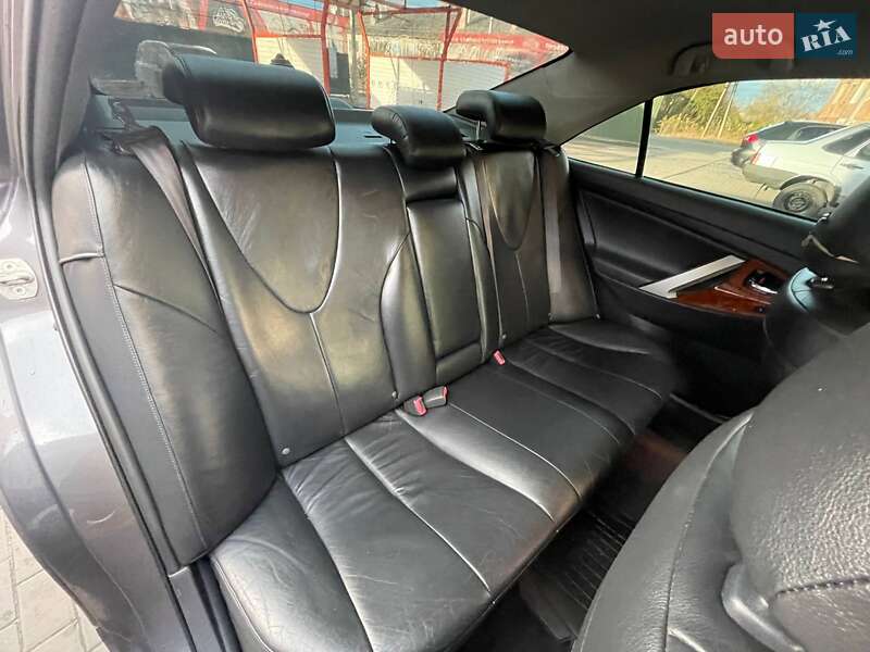 Седан Toyota Camry 2010 в Полонном фото 14 Седан Toyota Camry 2010 в Полонном