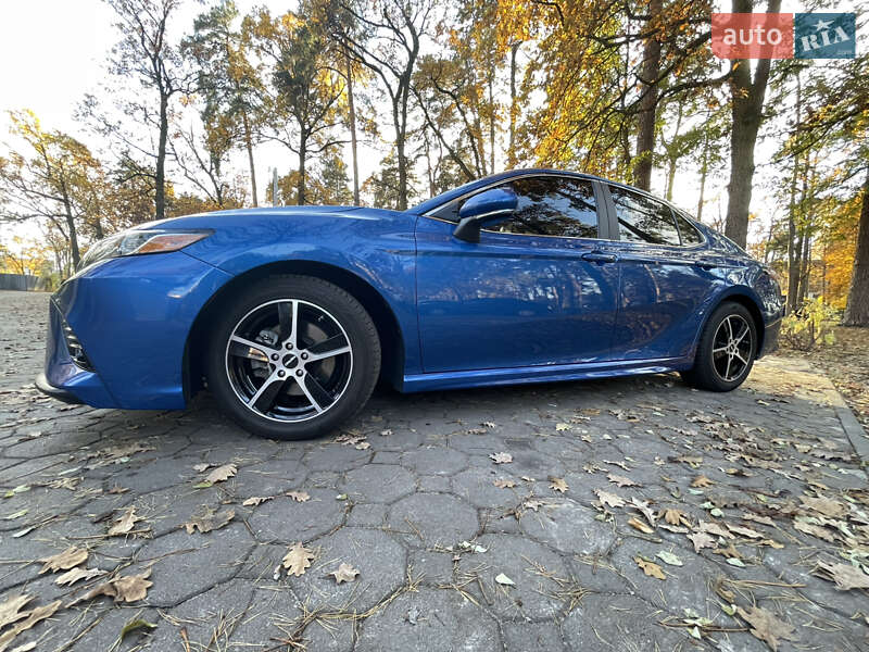 Седан Toyota Camry 2019 в Киеве фото 2 Седан Toyota Camry 2019 в Киеве