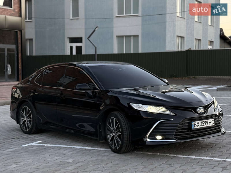 Седан Toyota Camry 2021 в Виннице фото 11 Седан Toyota Camry 2021 в Виннице