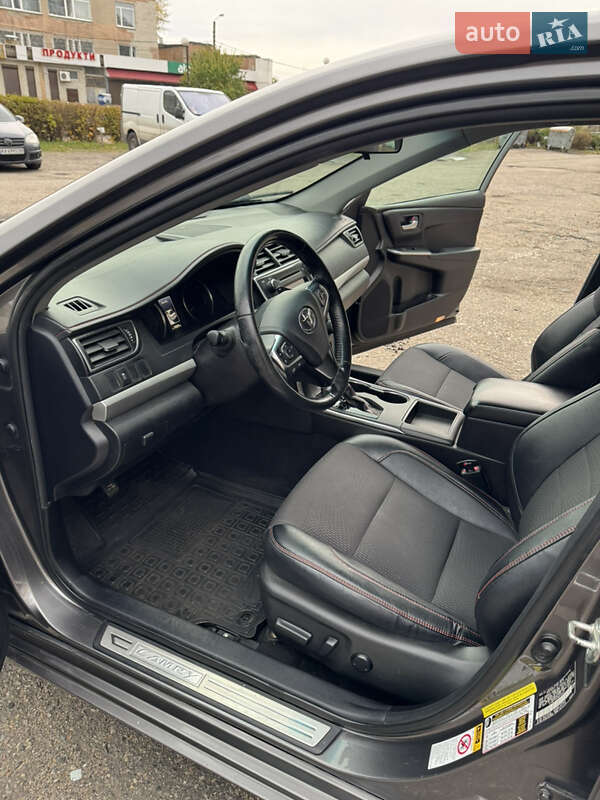 Седан Toyota Camry 2015 в Харькове фото 30 Седан Toyota Camry 2015 в Харькове