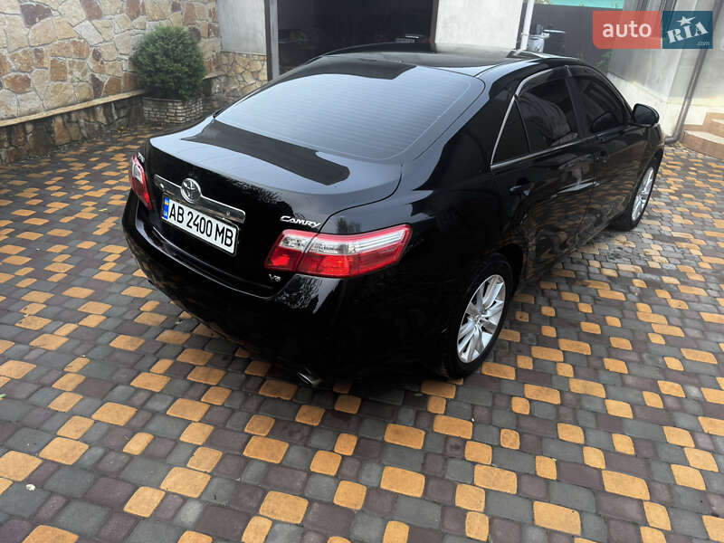 Седан Toyota Camry 2009 в Могилев-Подольске