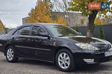 Седан Toyota Camry 2004 в Каменском