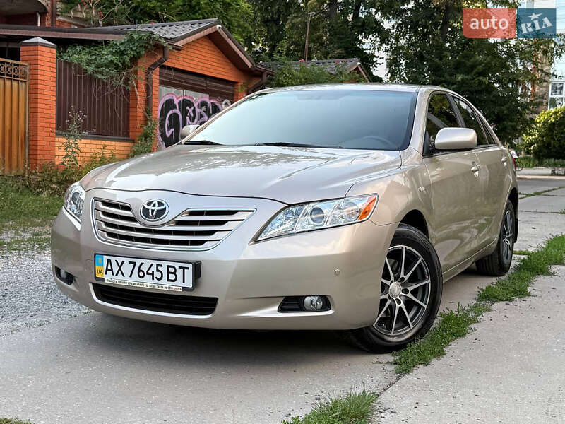 Седан Toyota Camry 2008 в Харькове фото 2 Седан Toyota Camry 2008 в Харькове