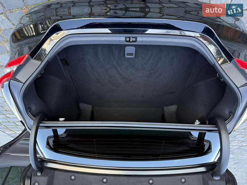 Седан Toyota Camry 2022 в Киеве фото 36 Седан Toyota Camry 2022 в Киеве