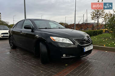 Седан Toyota Camry 2007 в Киеве
