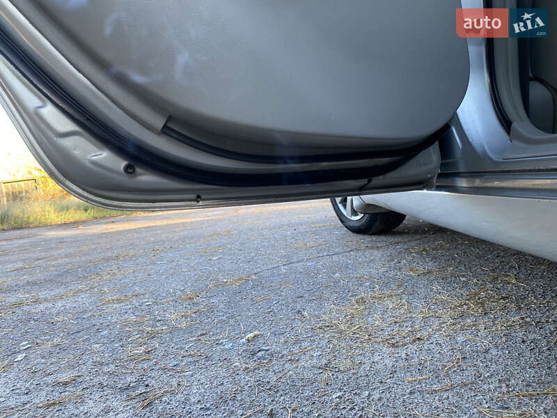 Седан Toyota Camry 2006 в Броварах фото 28 Седан Toyota Camry 2006 в Броварах