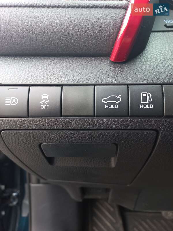 Седан Toyota Camry 2021 в Запорожье фото 25 Седан Toyota Camry 2021 в Запорожье