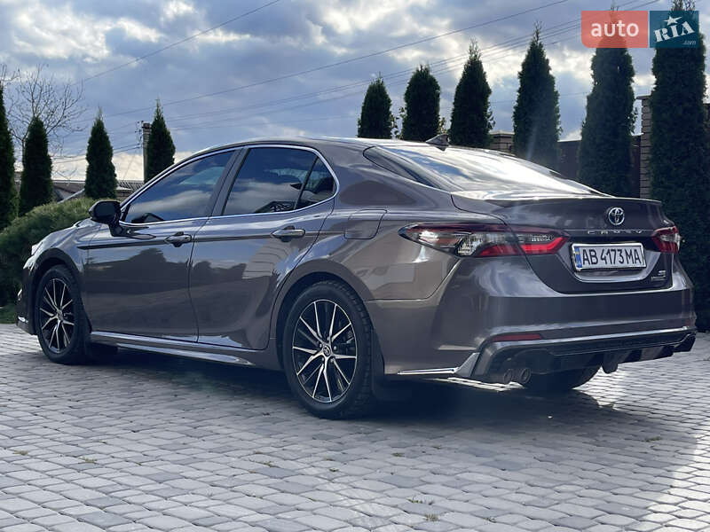 Седан Toyota Camry 2022 в Виннице фото 6 Седан Toyota Camry 2022 в Виннице