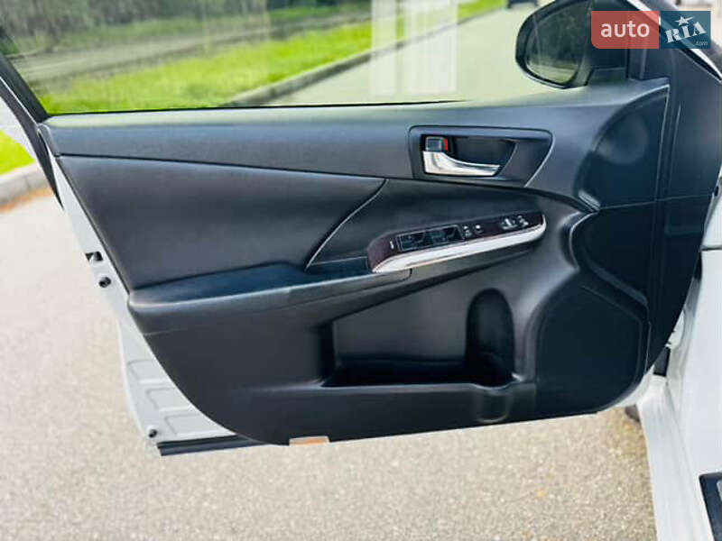 Седан Toyota Camry 2014 в Полтаве фото 14 Седан Toyota Camry 2014 в Полтаве