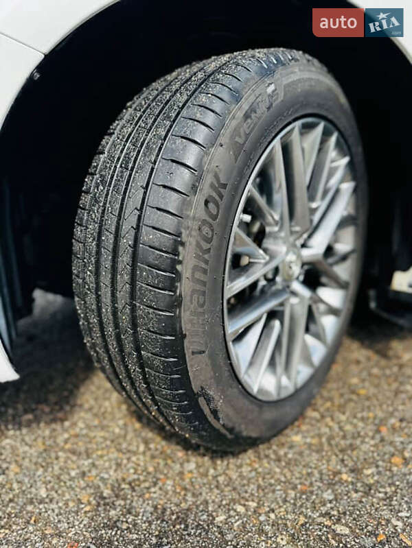 Седан Toyota Camry 2014 в Полтаве фото 19 Седан Toyota Camry 2014 в Полтаве