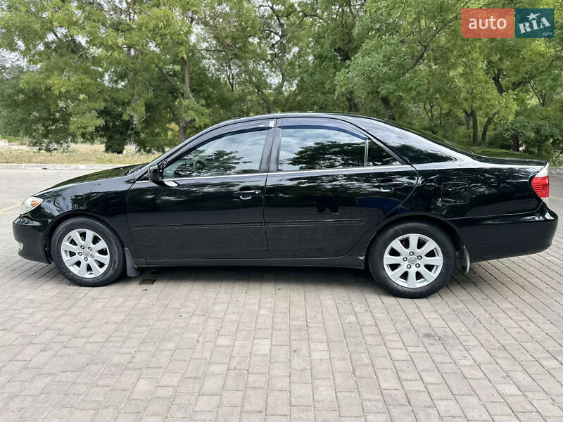 Седан Toyota Camry 2005 в Измаиле
