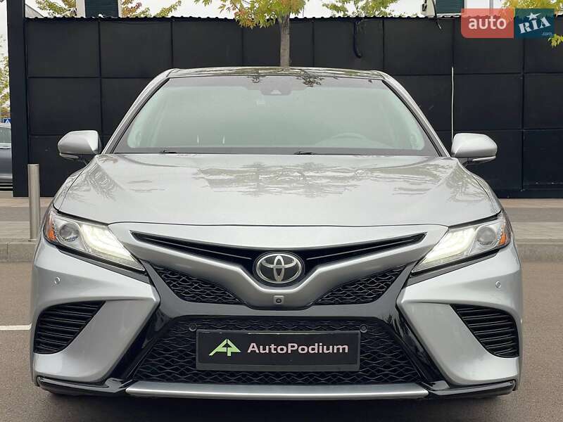 Седан Toyota Camry 2018 в Киеве фото 46 Седан Toyota Camry 2018 в Киеве