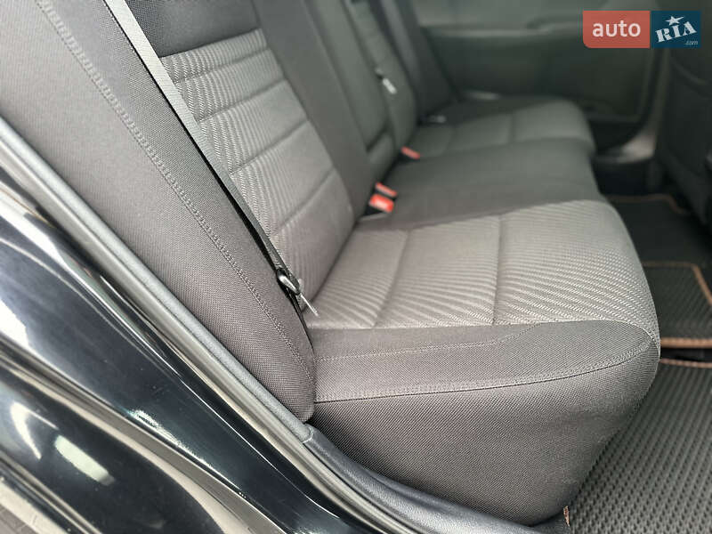 Седан Toyota Camry 2017 в Владимире фото 88 Седан Toyota Camry 2017 в Владимире