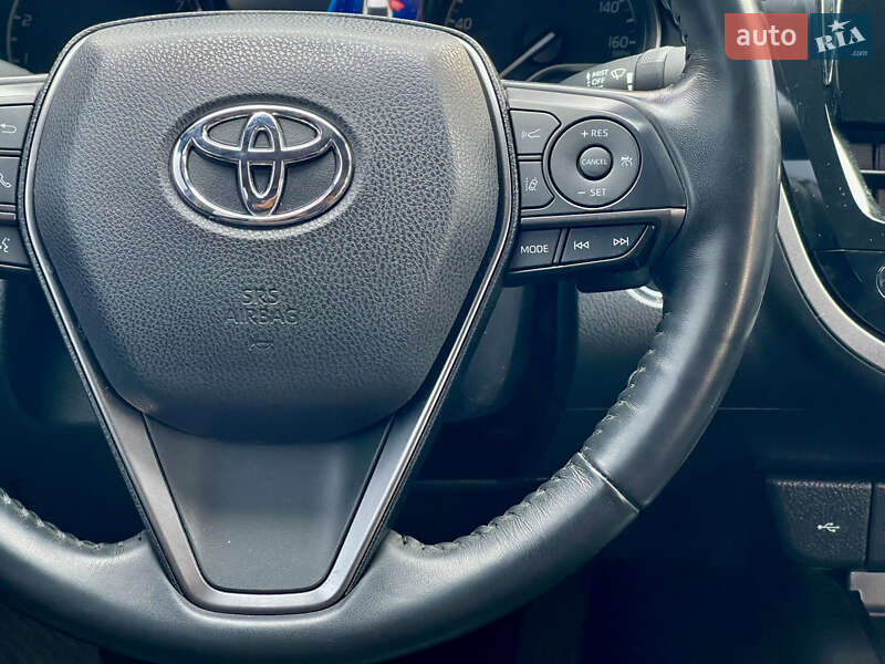 Седан Toyota Camry 2021 в Києві фото 31 Седан Toyota Camry 2021 в Києві