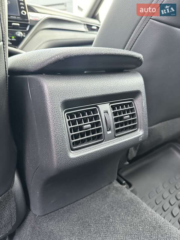 Седан Toyota Camry 2024 в Белогородке фото 26 Седан Toyota Camry 2024 в Белогородке