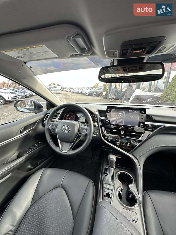 Седан Toyota Camry 2024 в Белогородке фото 29 Седан Toyota Camry 2024 в Белогородке