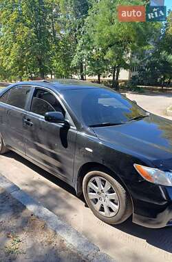 Седан Toyota Camry 2006 в Новомосковске Седан Toyota Camry 2006 в Новомосковске