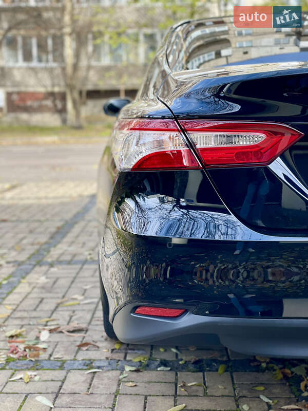 Седан Toyota Camry 2019 в Киеве фото 13 Седан Toyota Camry 2019 в Киеве